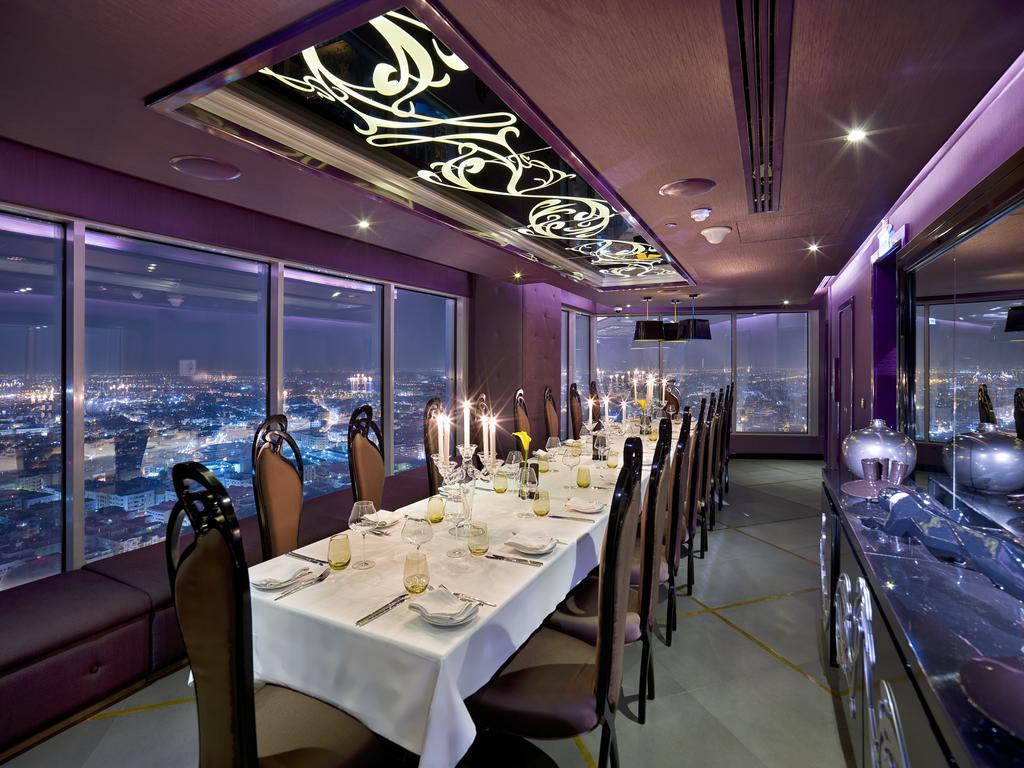 The Domain Bahrain Hotel And Spa - Adults Friendly 16 Years Plus Manama Dış mekan fotoğraf The 360° Restaurant