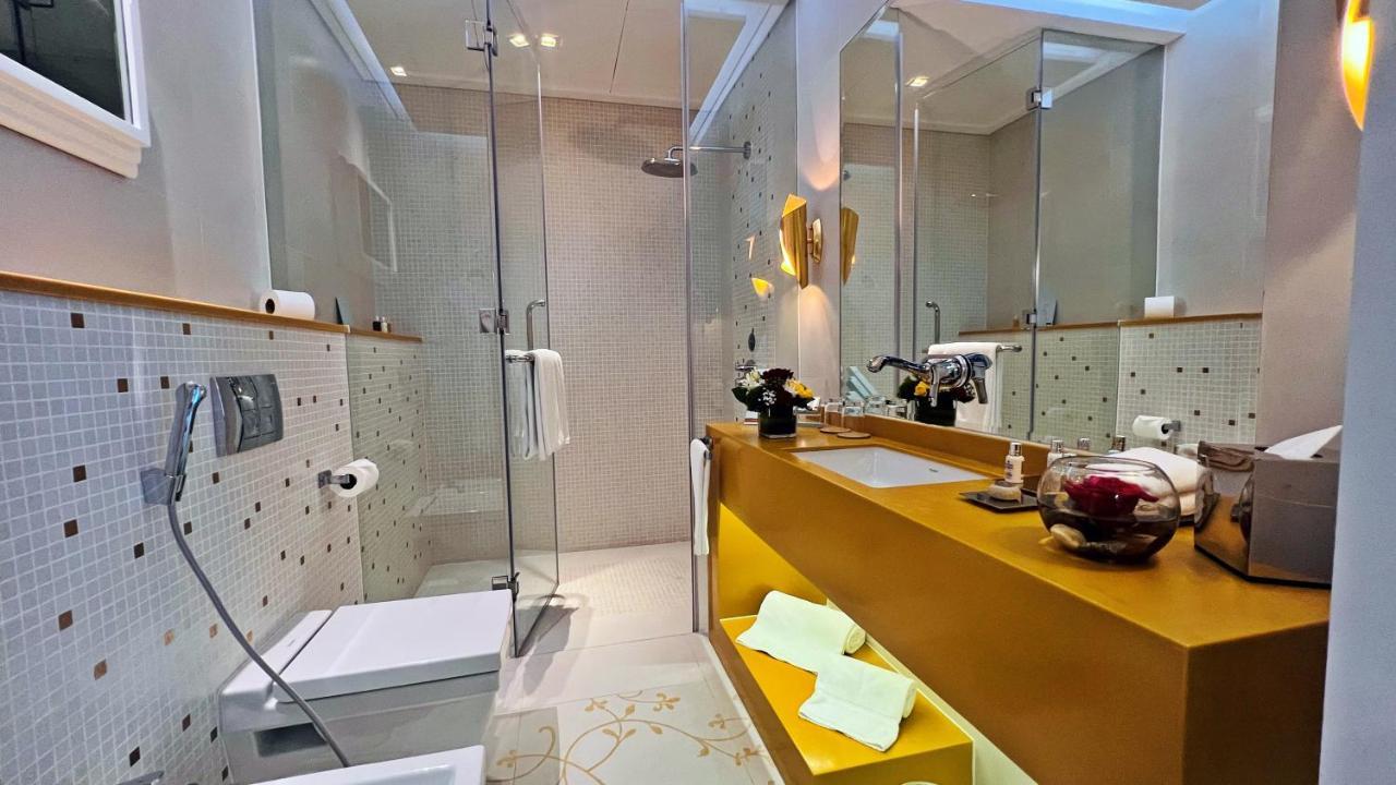 The Domain Bahrain Hotel And Spa - Adults Friendly 16 Years Plus Manama Dış mekan fotoğraf Bathroom